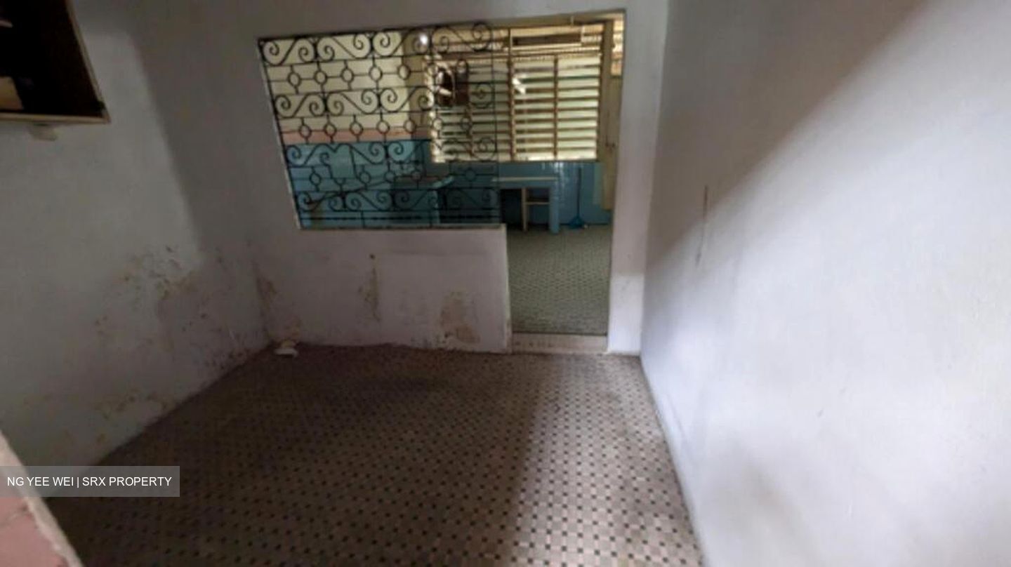 Sembawang Hills Estate (D20), Terrace #546679321